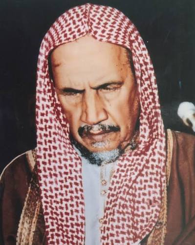 فضيلة الشيخ: عبد العزيز ابن باز